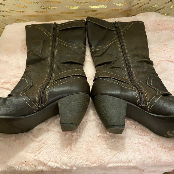 Women’s Amani Prima mid calf heeled boots with side zippers sized 8M - Picture 3 of 10
